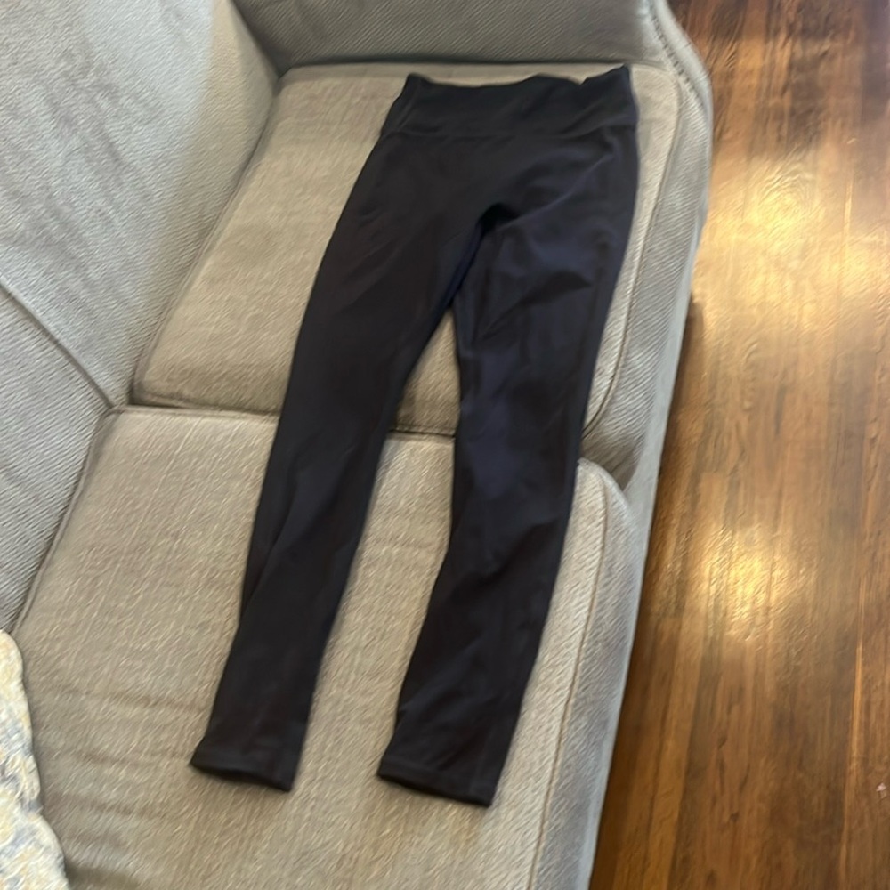 Motion 365 Fabletics leggings